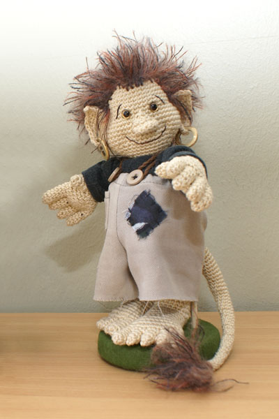 Crochet troll